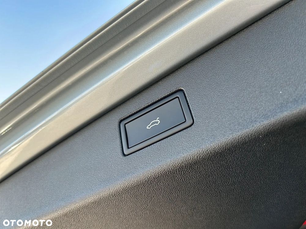 Volkswagen Tiguan - 18