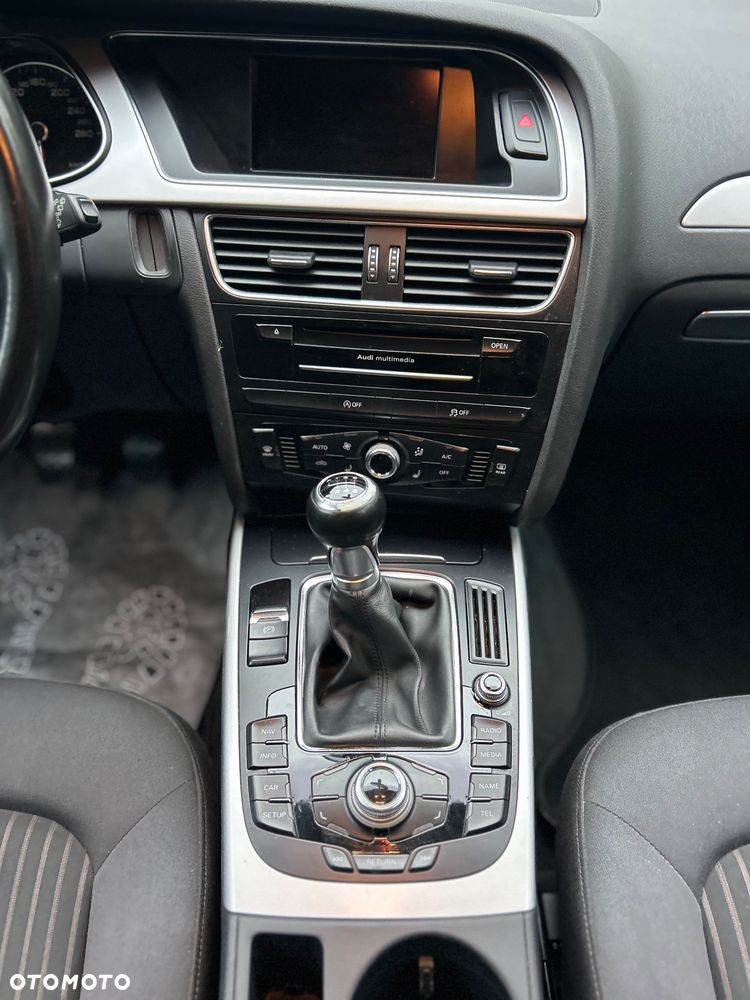 Audi A4 Avant - 19