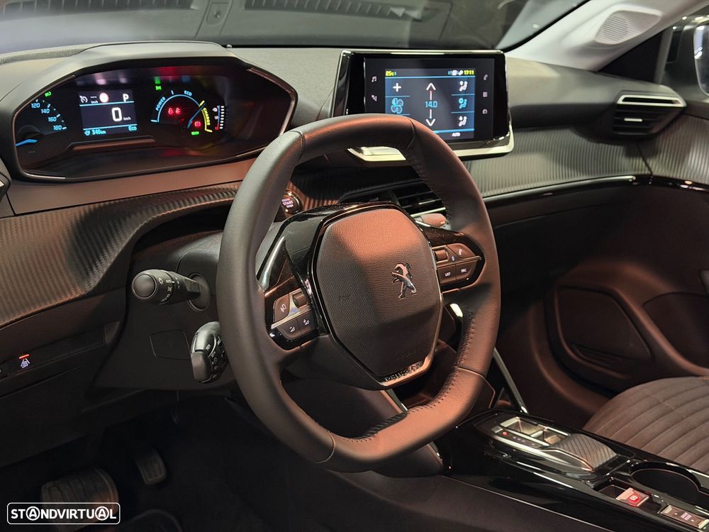 Peugeot e-208 Active Pack - 6