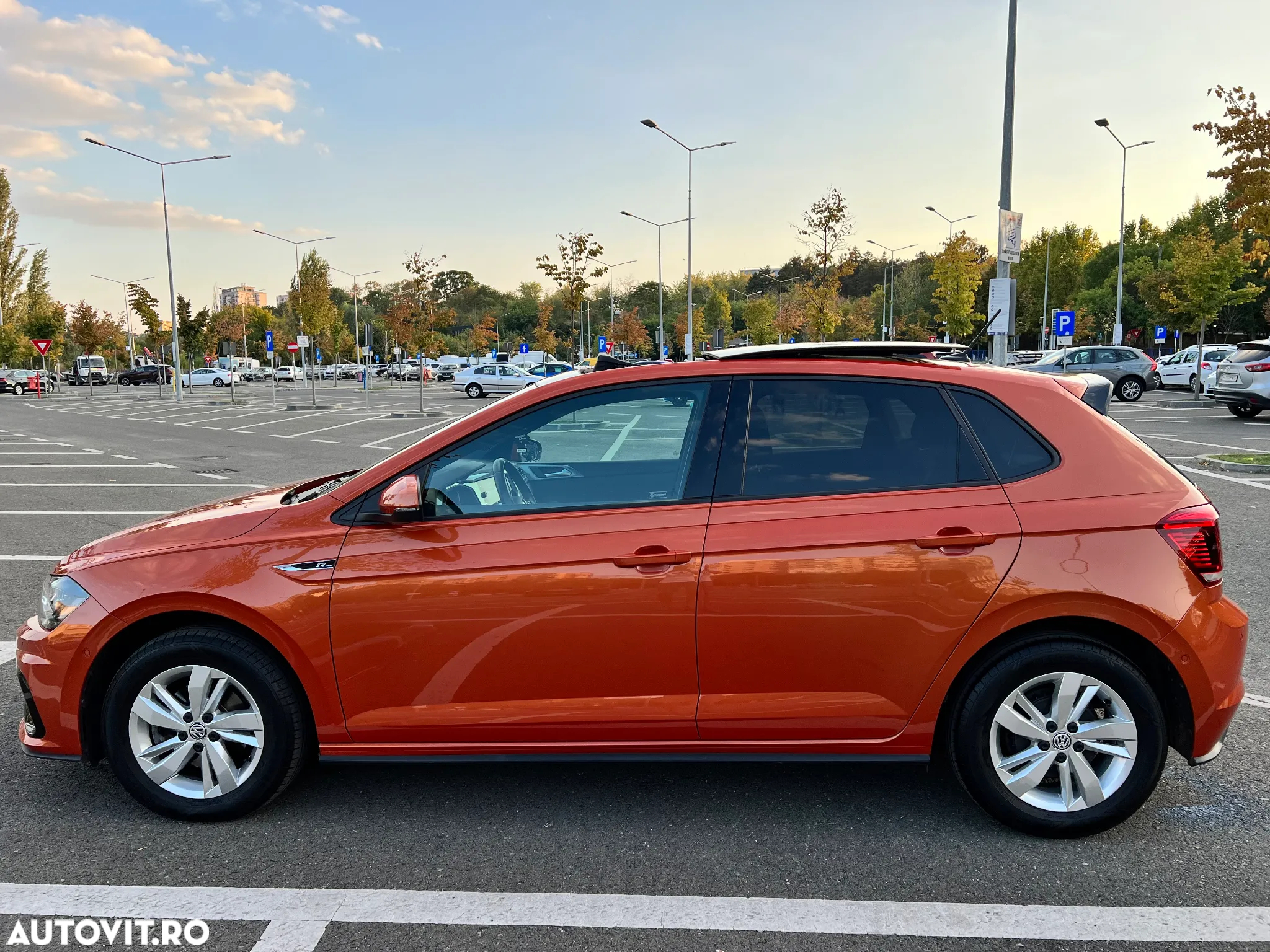 Volkswagen Polo - 4
