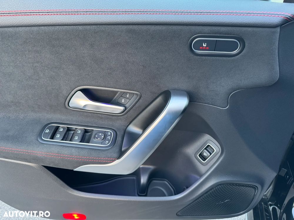 Mercedes-Benz CLA 180 7G-DCT AMG Line Advanced Plus - 23