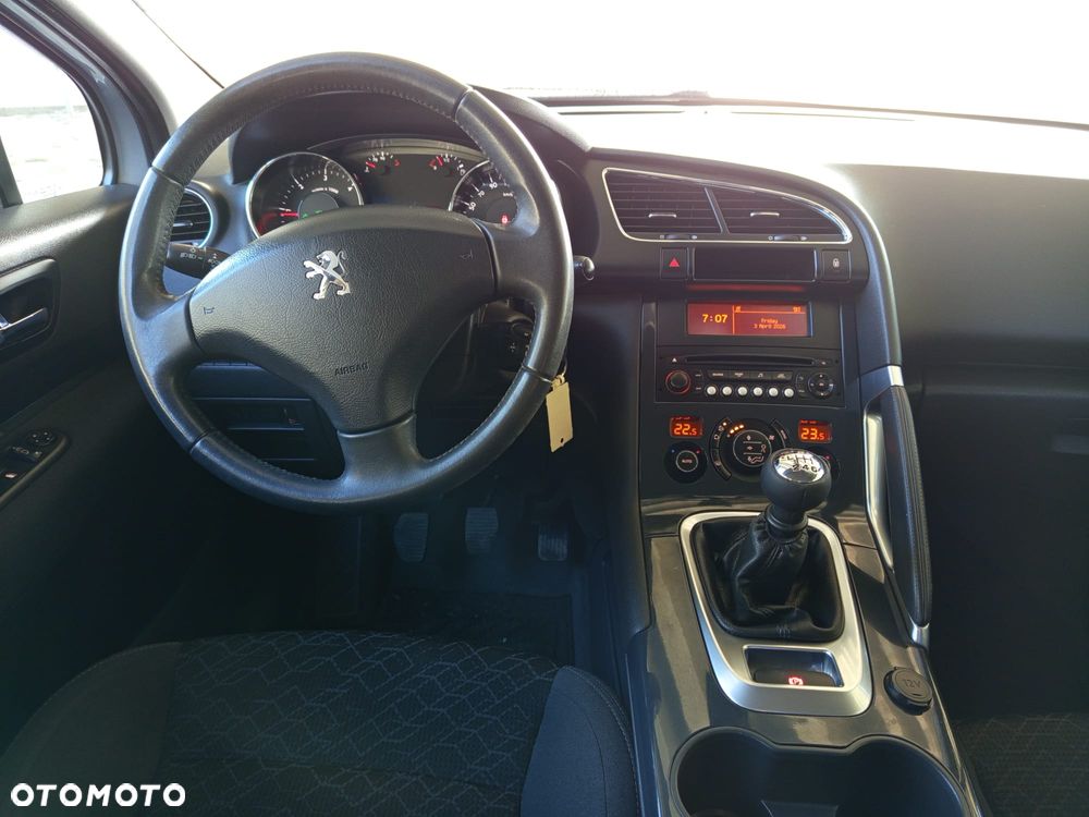 Peugeot 3008 - 11
