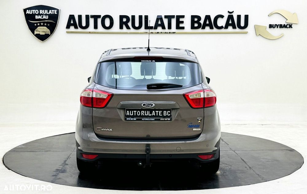 Ford C-Max - 11