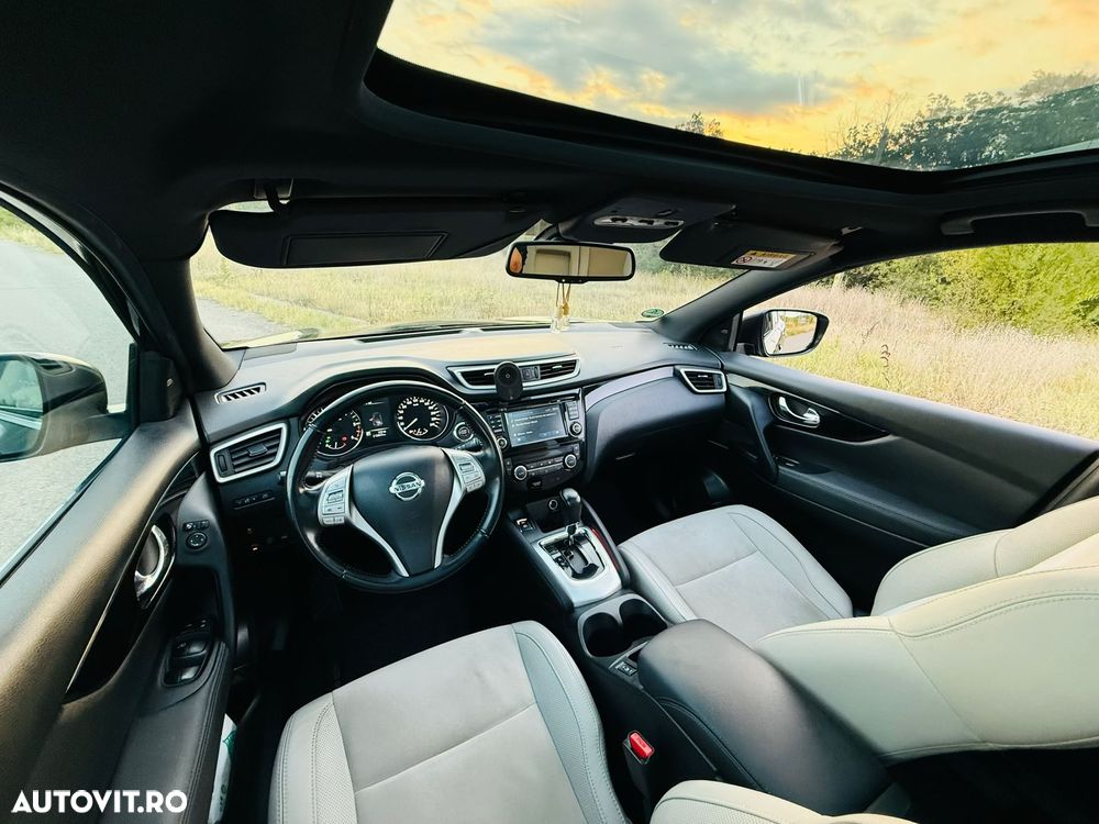Nissan Qashqai 1.6 DCI Start/Stop X-TRONIC Tekna - 8