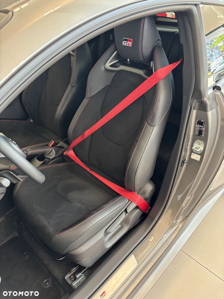 Toyota GR Yaris - 19