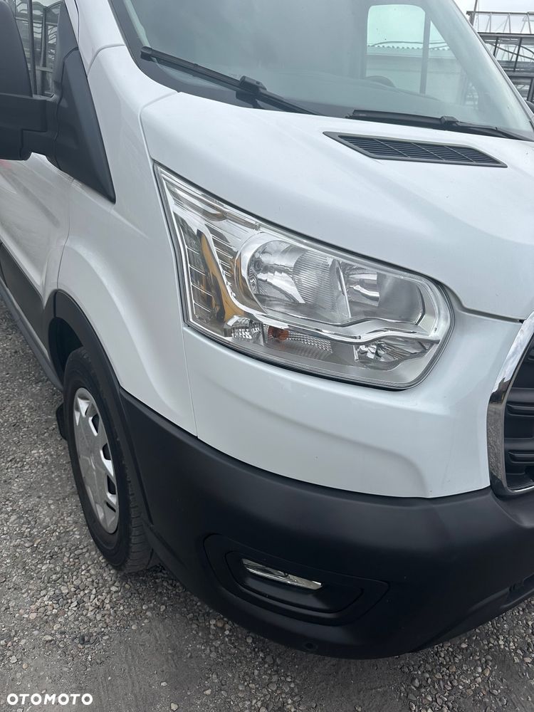 Ford Transit - 38