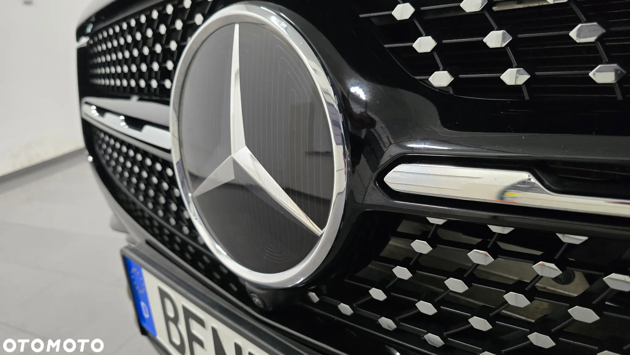 Mercedes-Benz GLC 300 e 4Matic 9G-TRONIC Edition AMG Line - 13