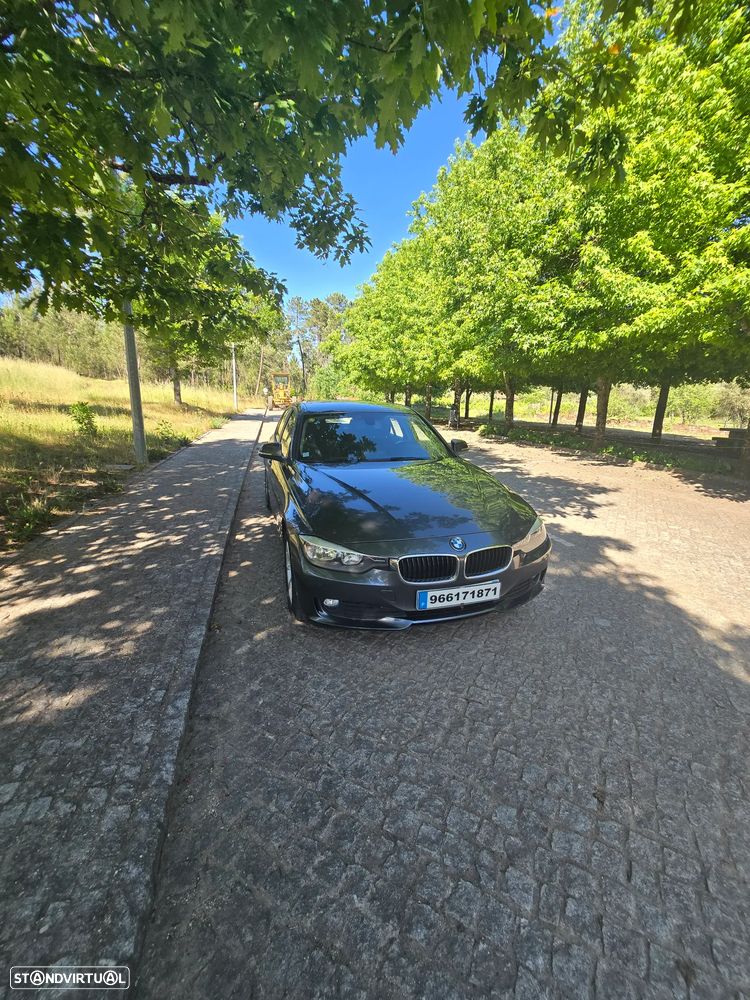 BMW 316 d Sport Line - 3