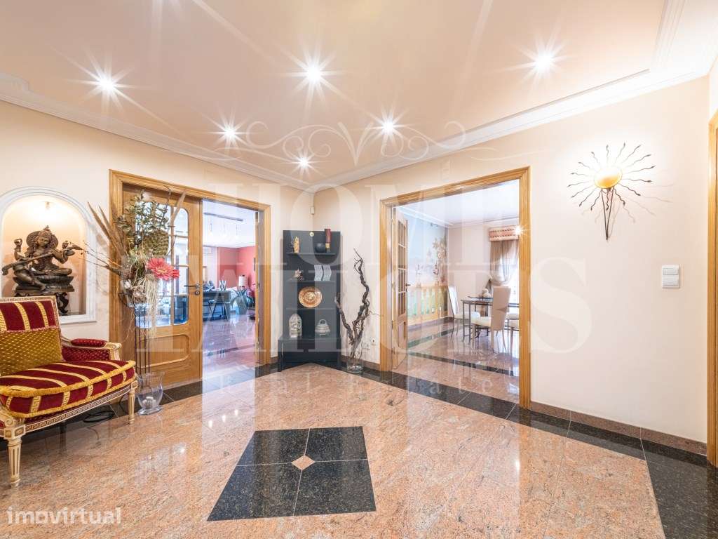 Exclusivo Apartamento T5 no Real Forte com Vista Panorâmica sobre o... - Grande imagem: 5/41