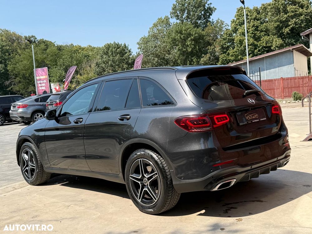 Mercedes-Benz GLC - 37