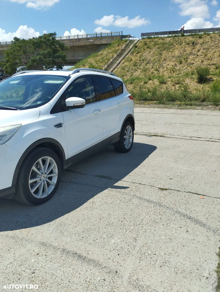 Ford Kuga 2.0 TDCi Powershift 4WD Titanium - 7