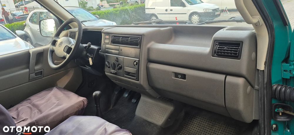 Volkswagen Transporter Mixt - 21