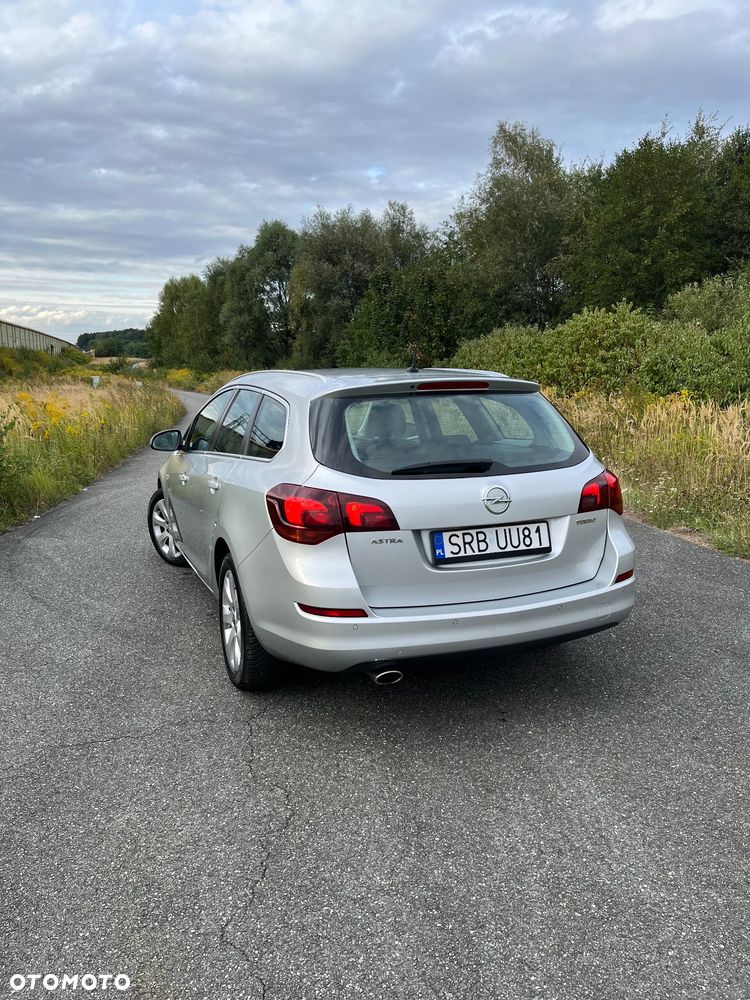 Opel Astra 1.4 T Cosmo - 7