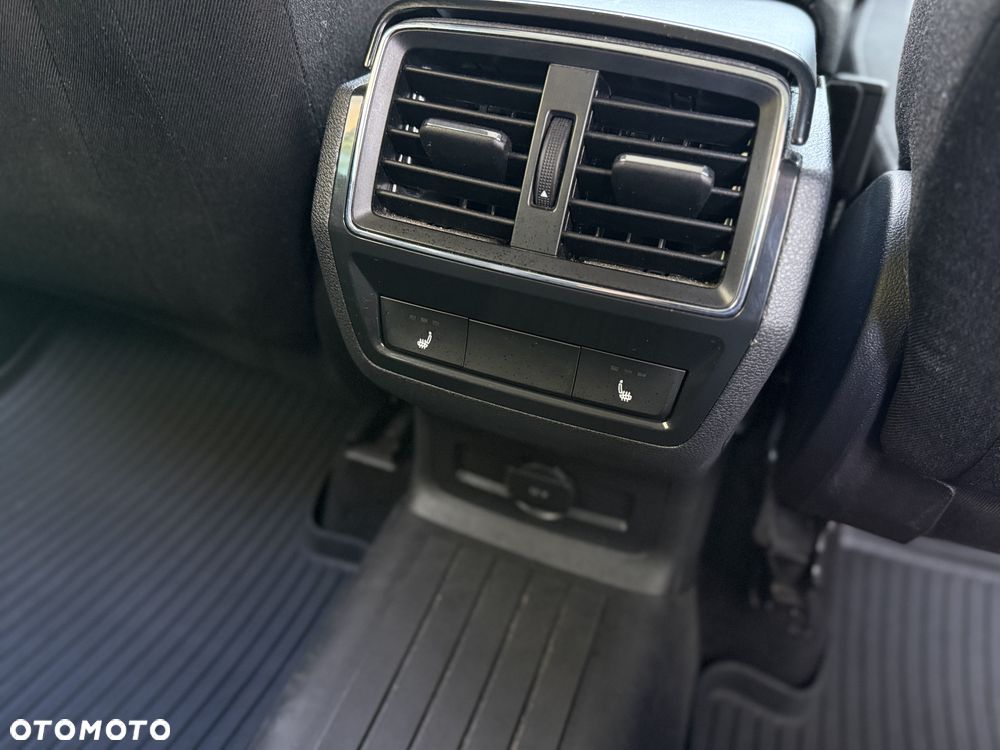 Skoda Karoq 1.5 TSI ACT Ambition - 22