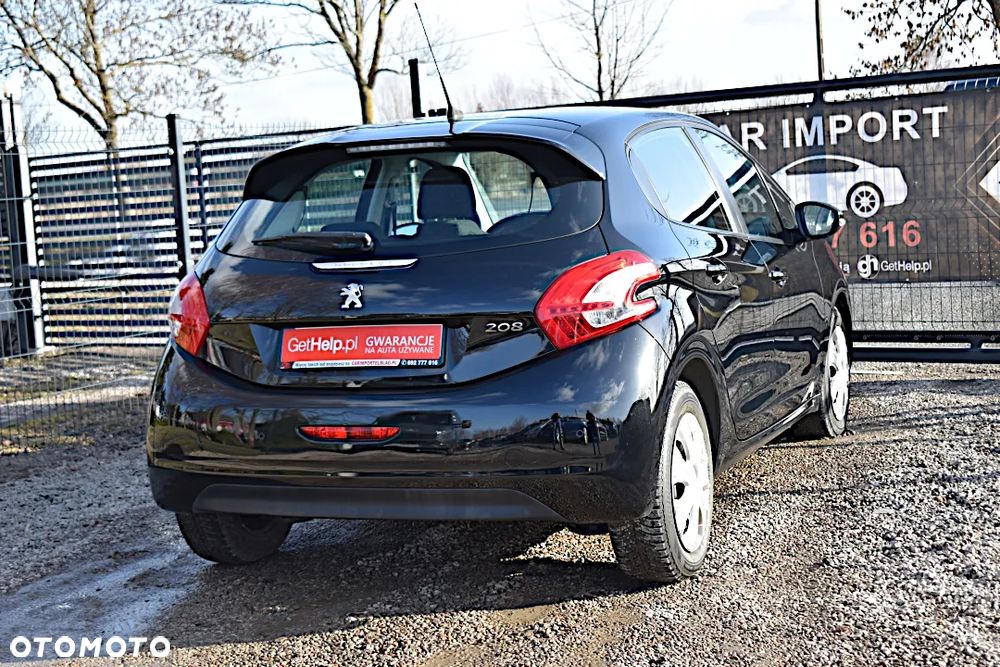 Peugeot 208 - 16