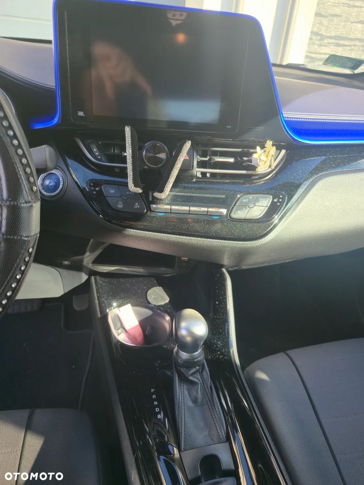 Toyota C-HR 1.8 Hybrid Dynamic - 11