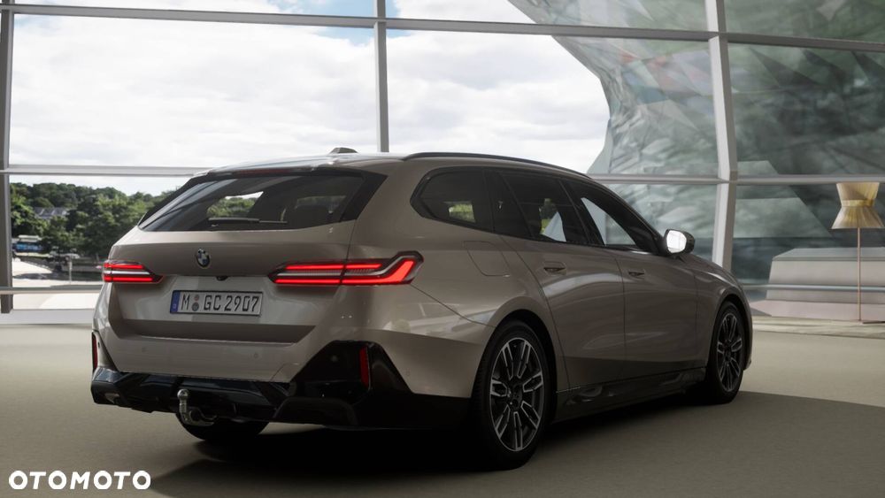 BMW Seria 5 520d xDrive mHEV - 8