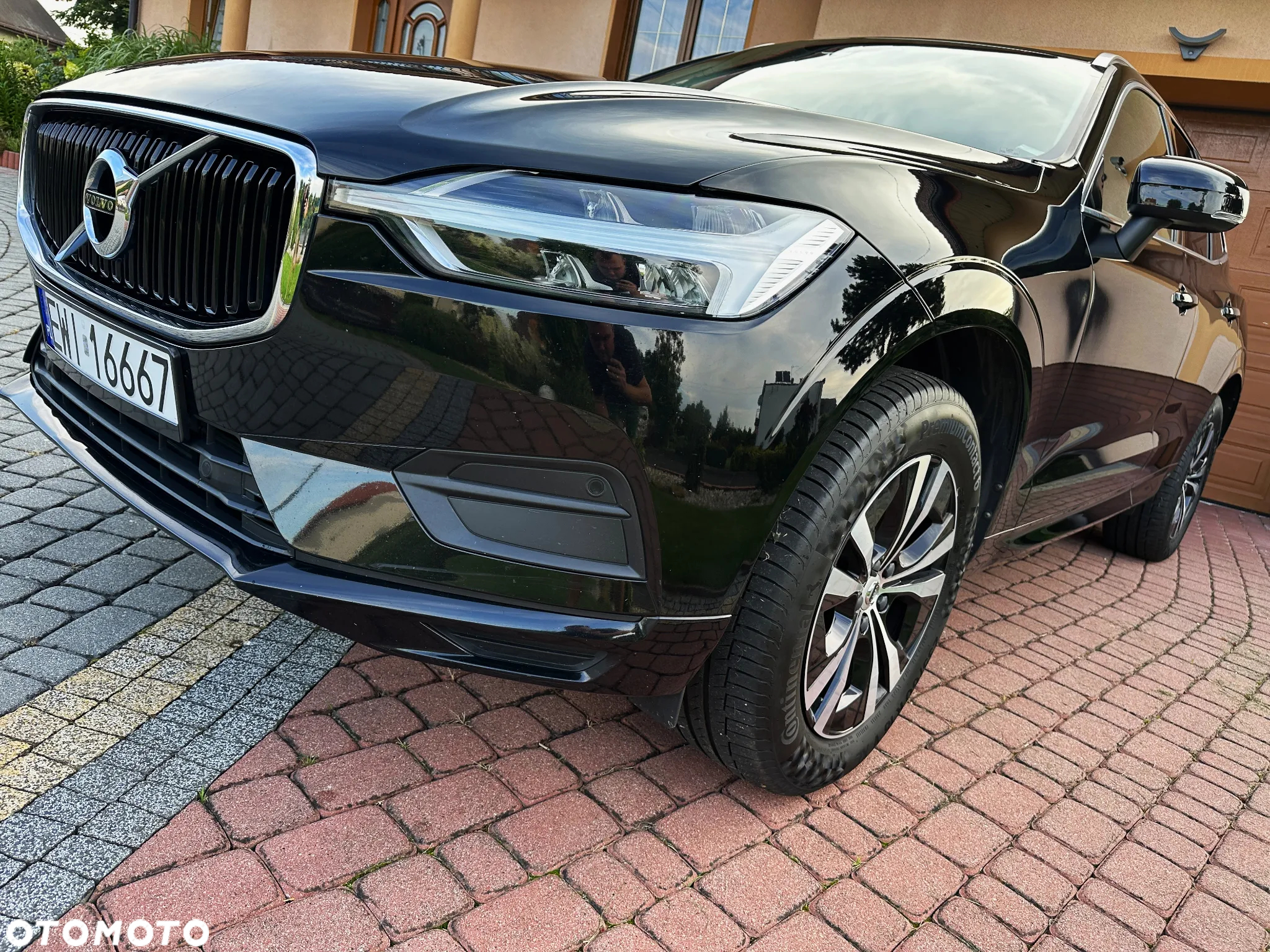 Volvo XC 60 D4 Momentum Pro - 23