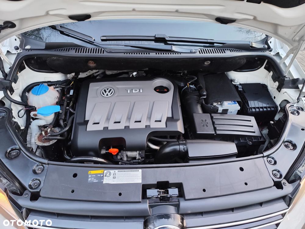 Volkswagen Touran 2.0 TDI DPF BlueMotion Technology MATCH - 29