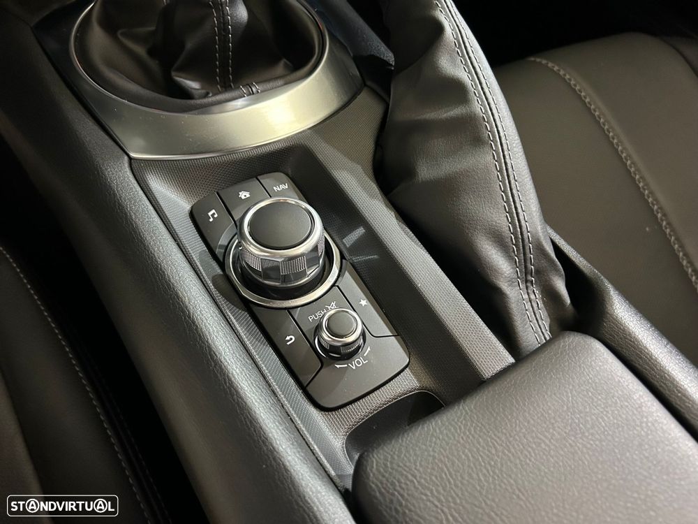 Mazda MX-5 1.5 RF Sky-G Excellence Navi - 28