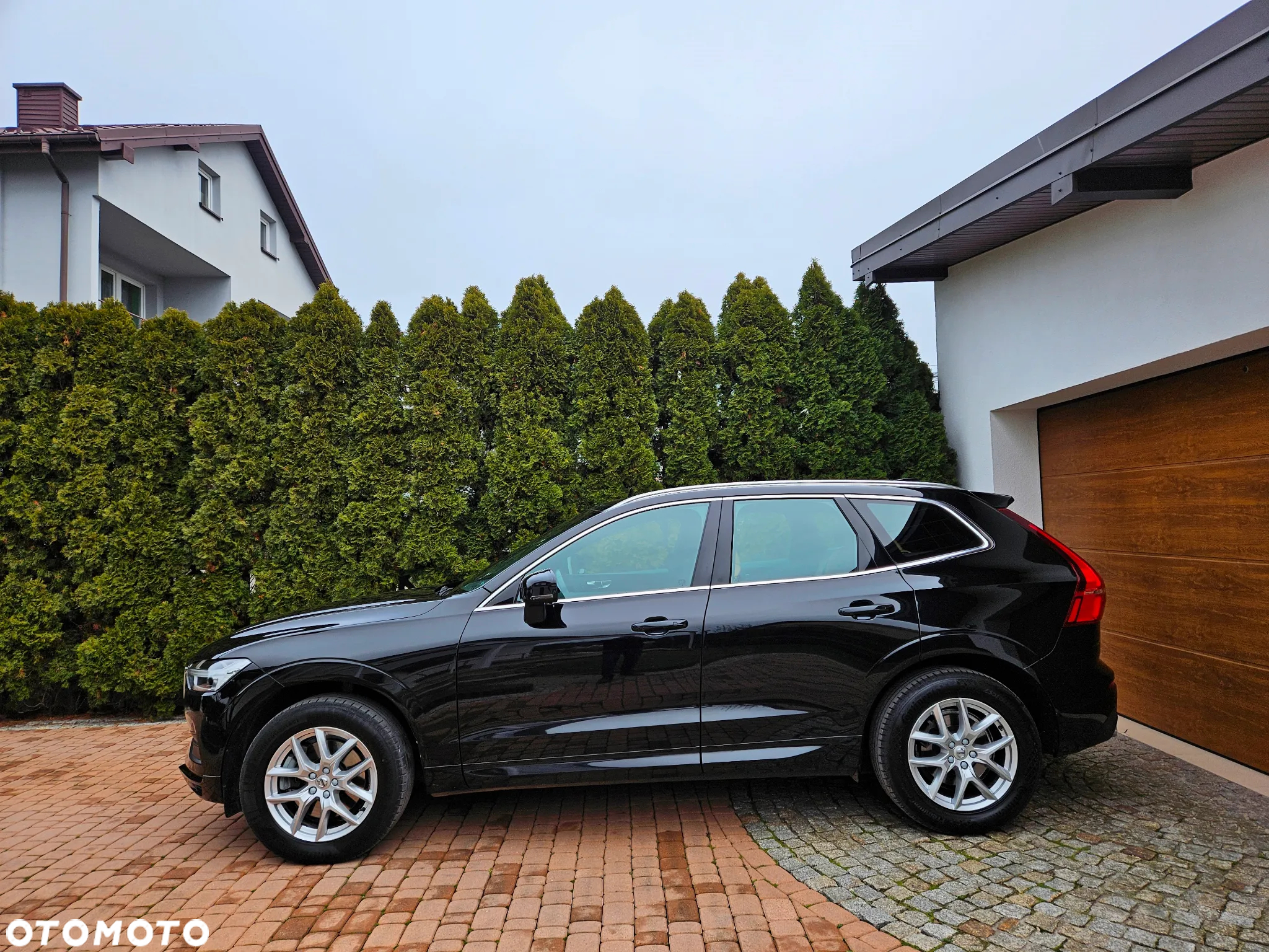 Volvo XC 60 T5 AWD Momentum Pro - 10