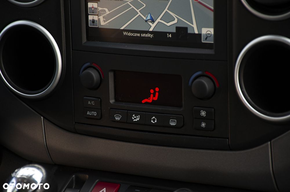 Citroën Berlingo Multispace BlueHDi 120 S&S SHINE - 23