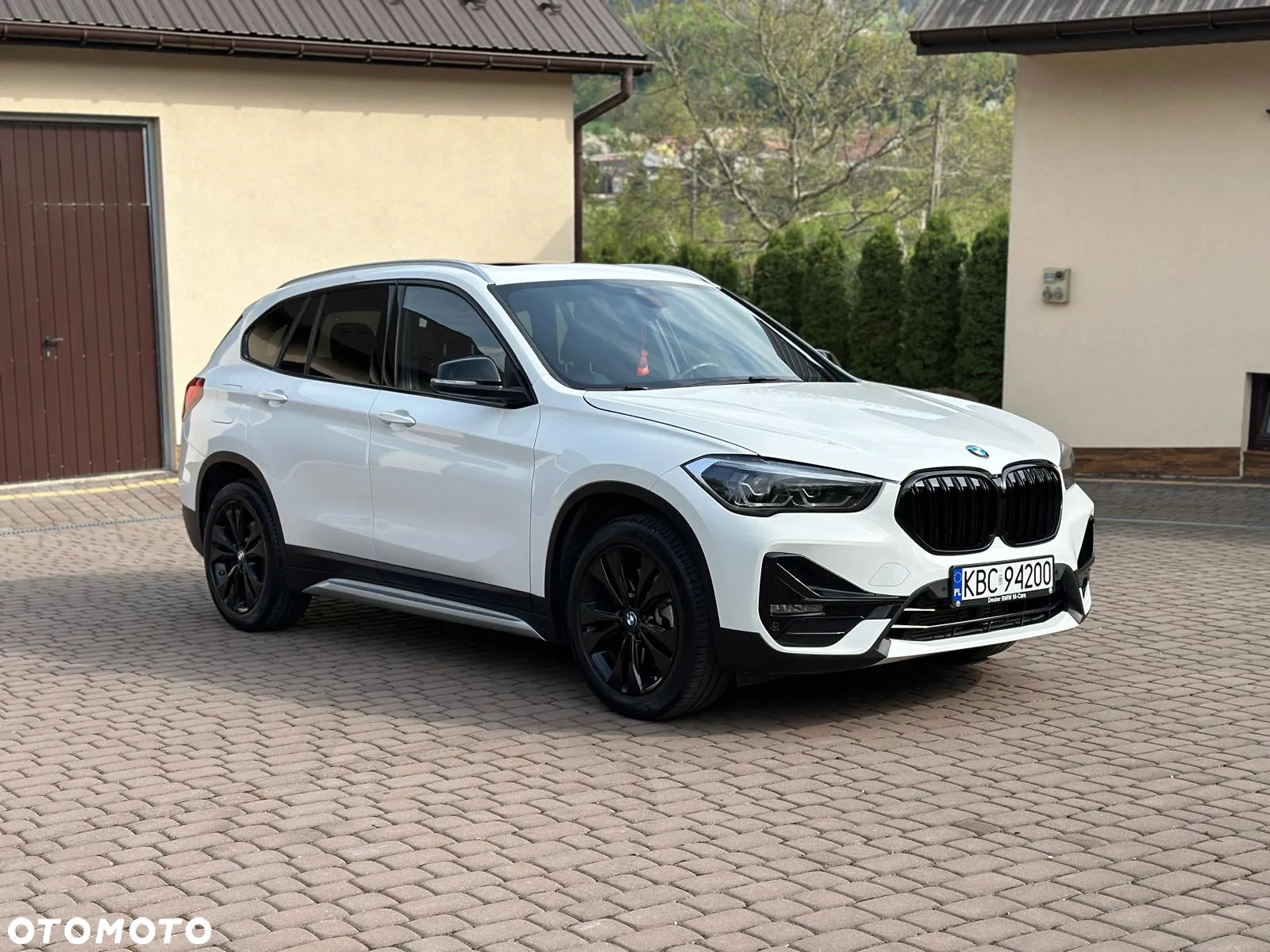 BMW X1 - 10