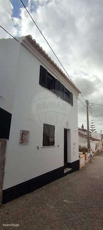 Moradia T2 para venda - Grande imagem: 2/11