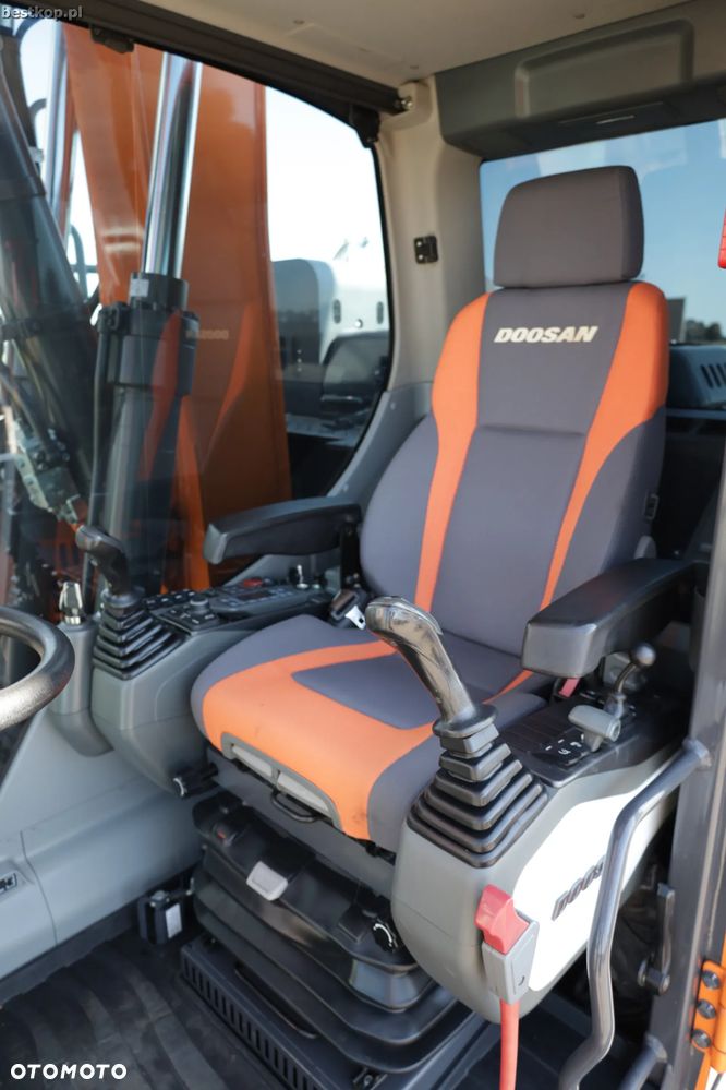Doosan DX165W-5 - 25