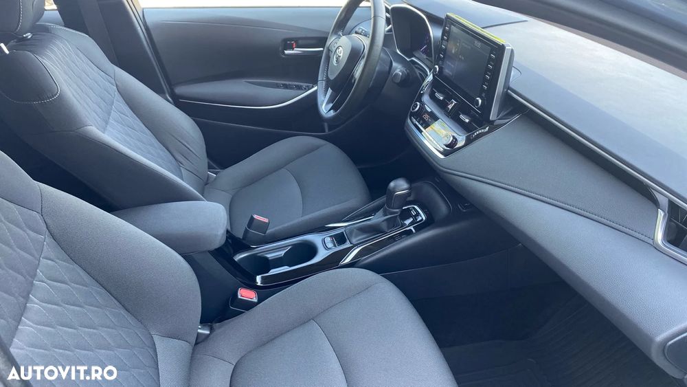 Toyota Corolla 1.8 HSD Dynamic - 6