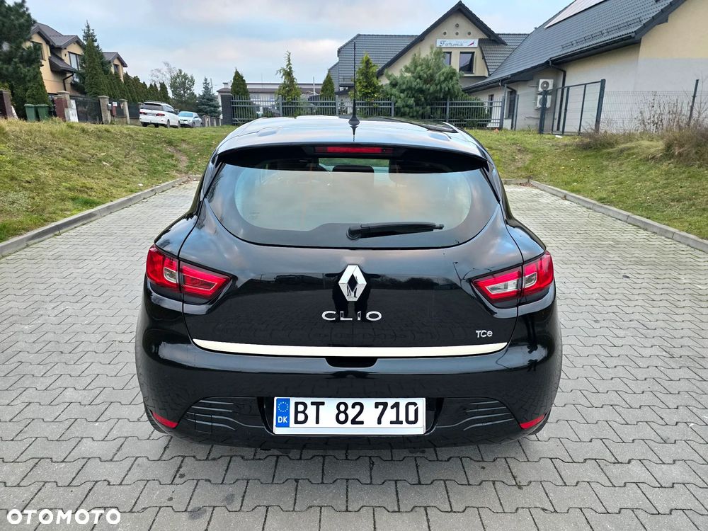 Renault Clio - 12