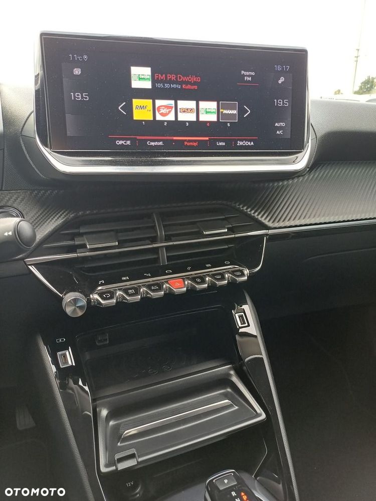 Peugeot 2008 - 16