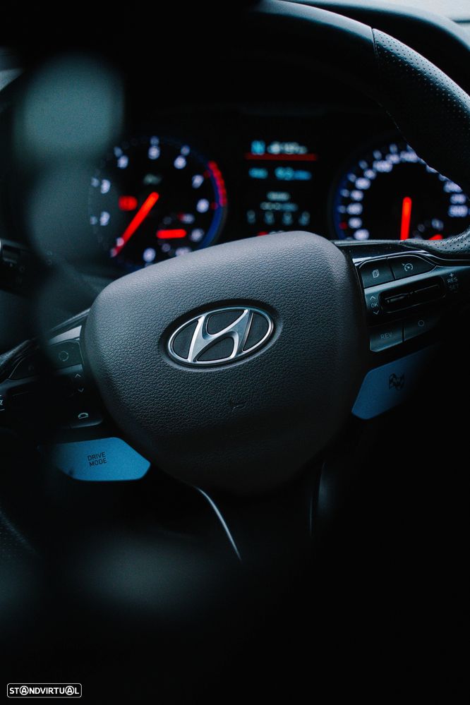 Hyundai i30 N 2.0 T-GDi Performance Pack - 21