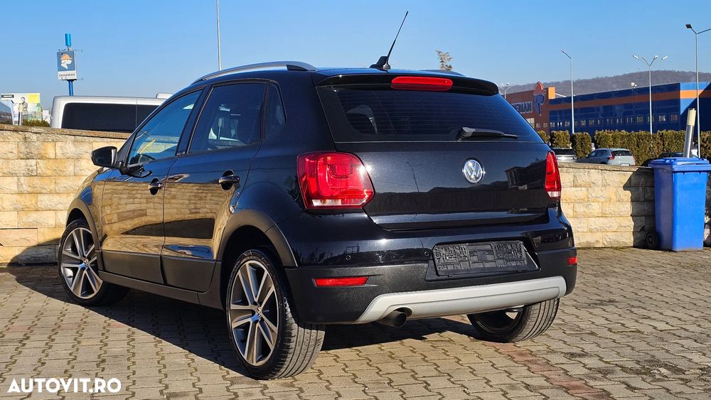 Volkswagen Polo 1.2 TSI DSG Cross - 3