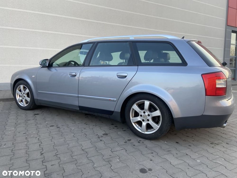 Audi A4 Avant 1.8 T quattro - 8