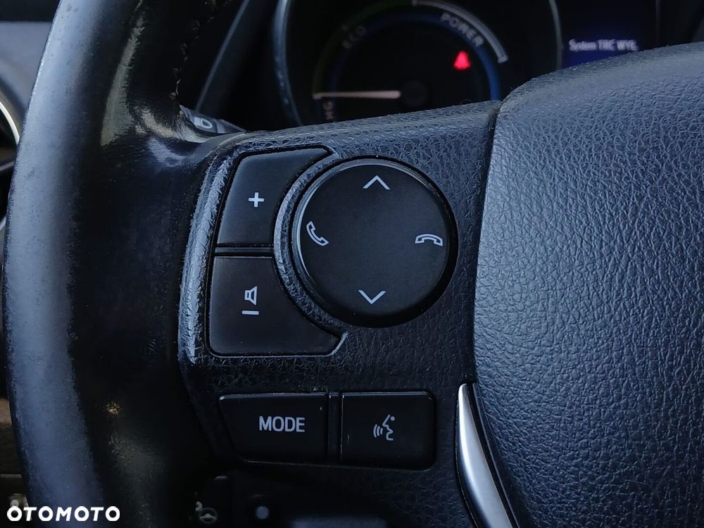 Toyota Auris Hybrid 135 Premium - 26