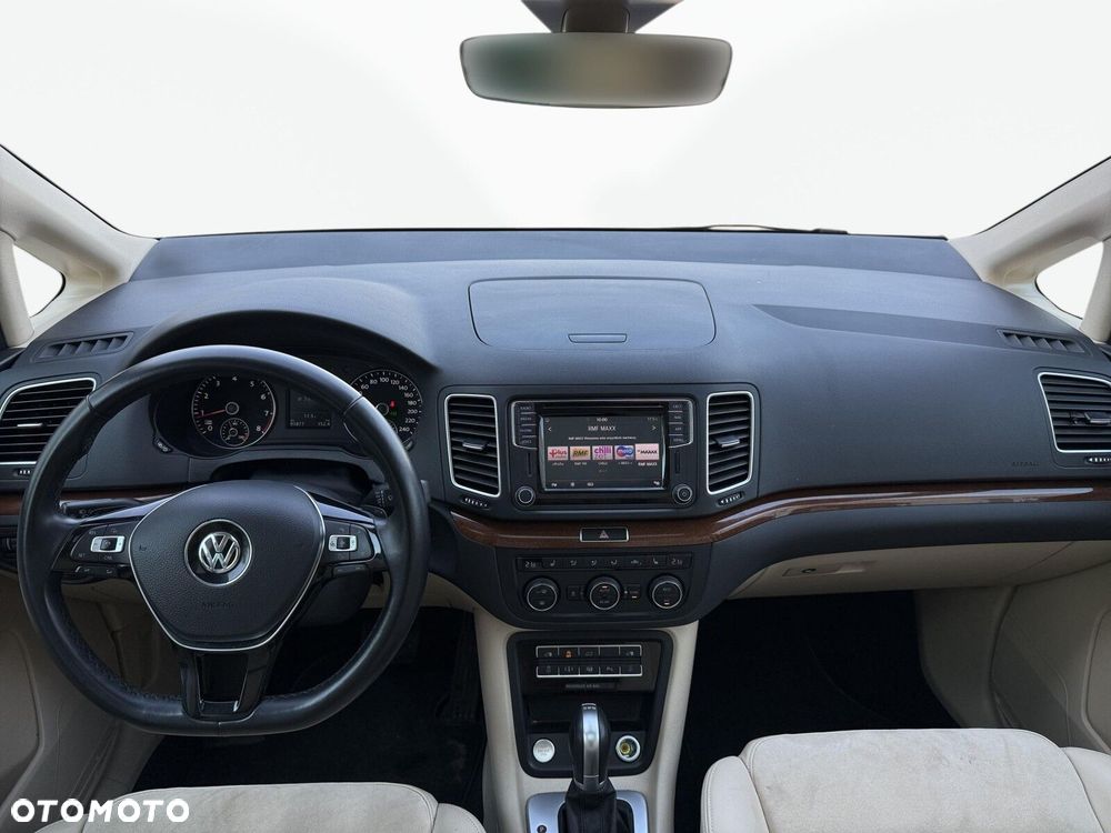Volkswagen Sharan - 10