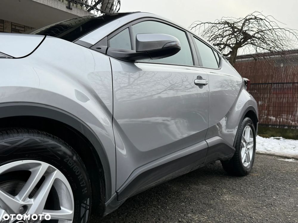 Toyota C-HR 1.8 Hybrid Business Edition - 13