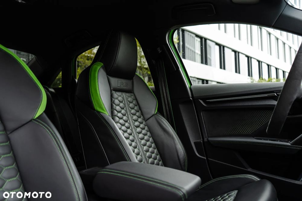 Audi RS3 Limousine TFSI Quattro S tronic - 35