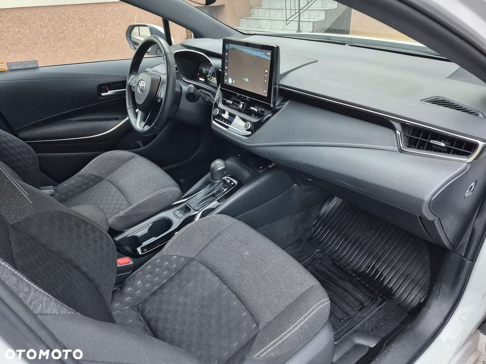 Toyota Corolla 1.8 Hybrid Comfort - 8