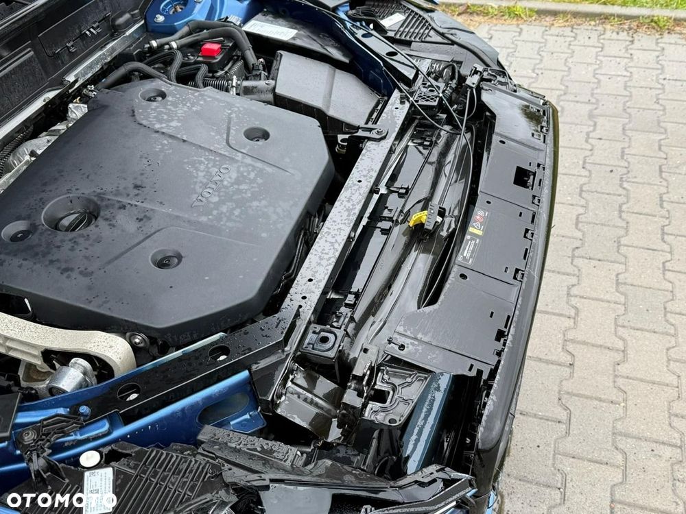 Volvo XC 60 B4 D AWD Geartronic RDesign - 12