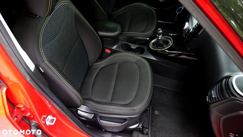 Kia Soul 1.6 GDI Dream-Team Edition - 13