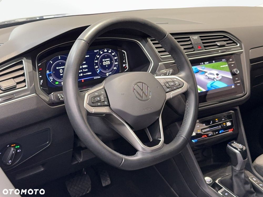 Volkswagen Tiguan - 21
