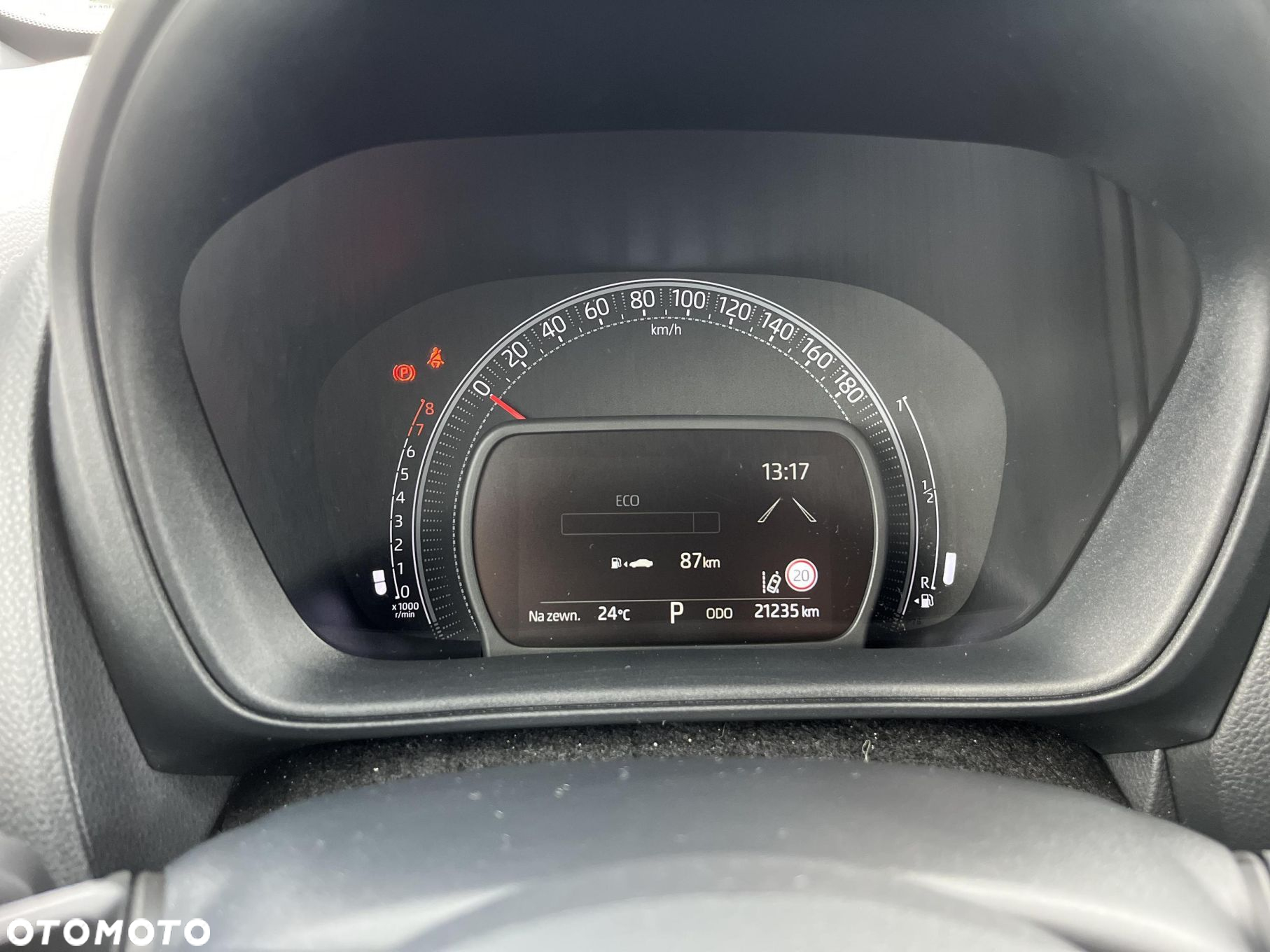Toyota Aygo X 1.0 VVT-i Style CVT - 17