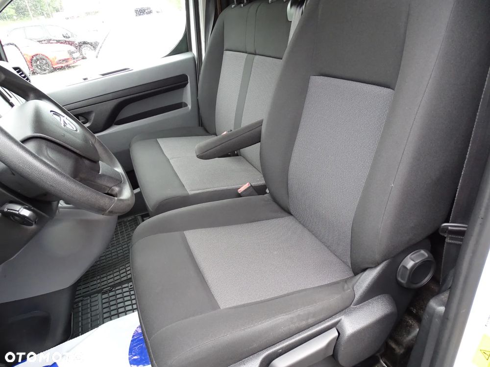 Opel VIVARO LONG - 24