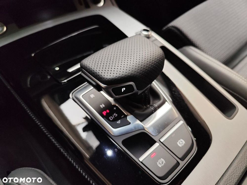 Audi Q5 Sportback - 23
