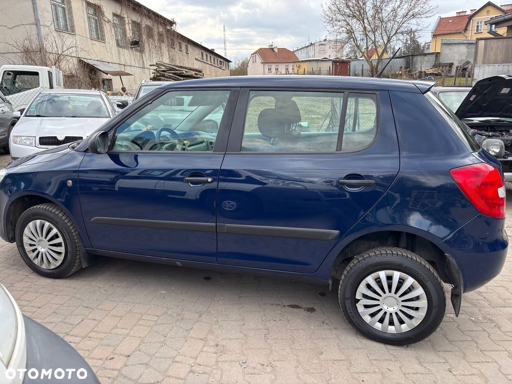 Skoda Fabia - 10