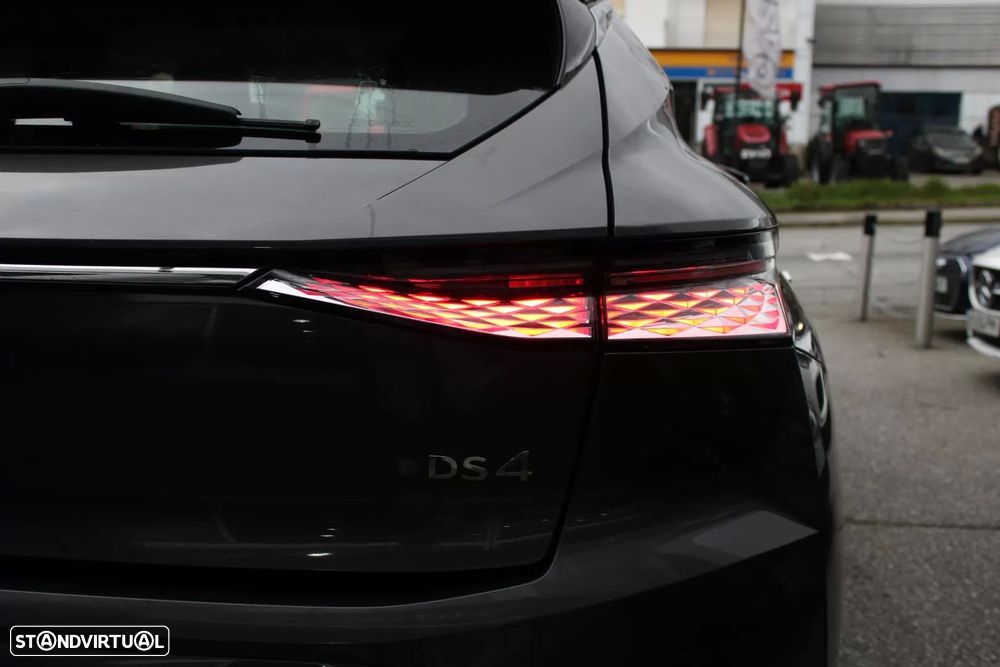 DS DS4 1.5 BlueHDi Bastille EAT8 - 21
