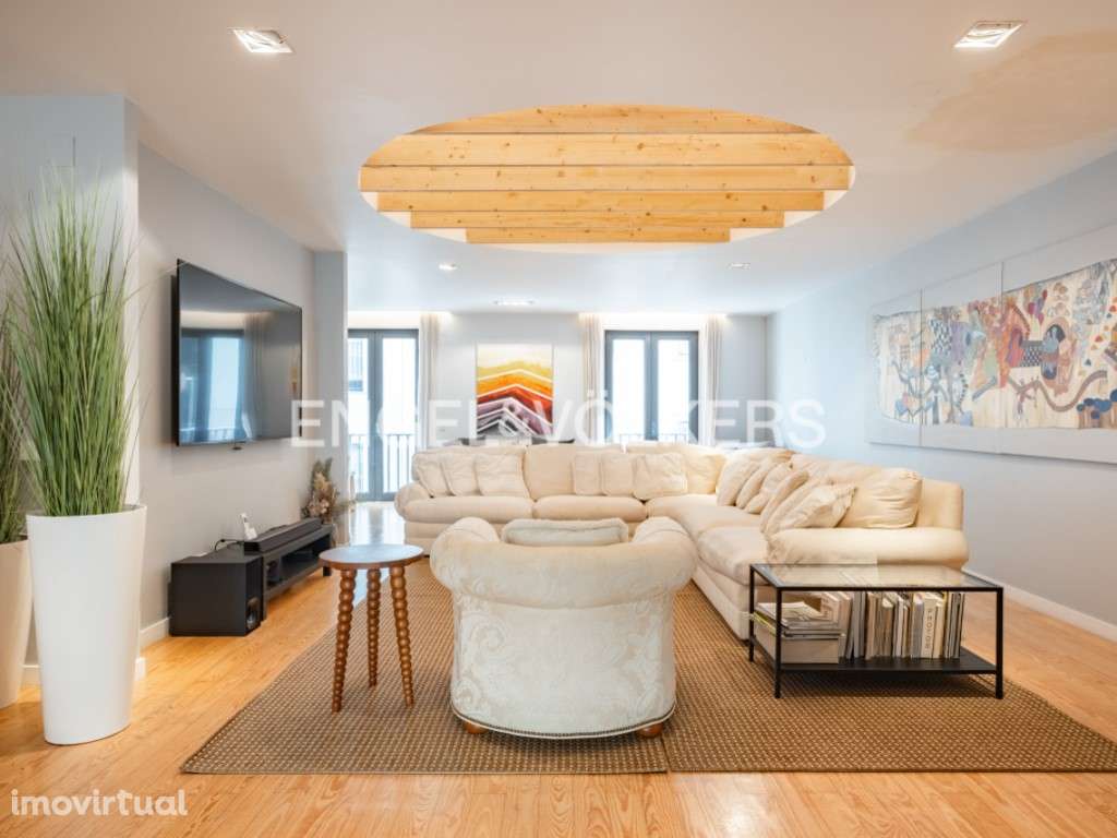 T4 Duplex com Terraço - Grande imagem: 2/41