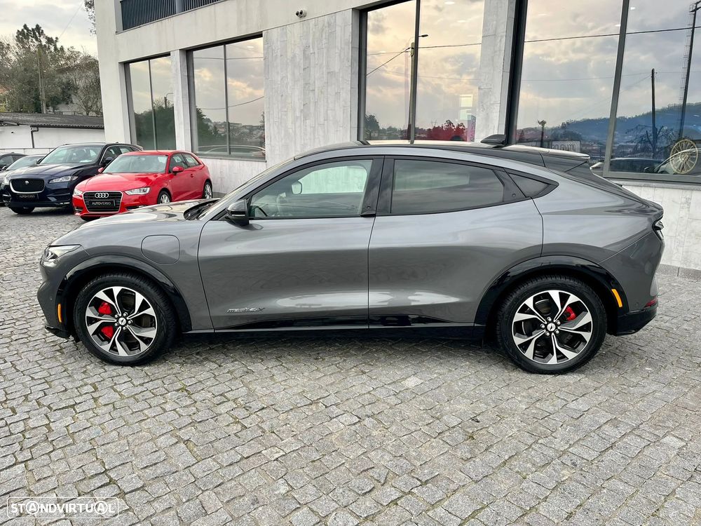 Ford Mustang Mach-E Alargada AWD - 9
